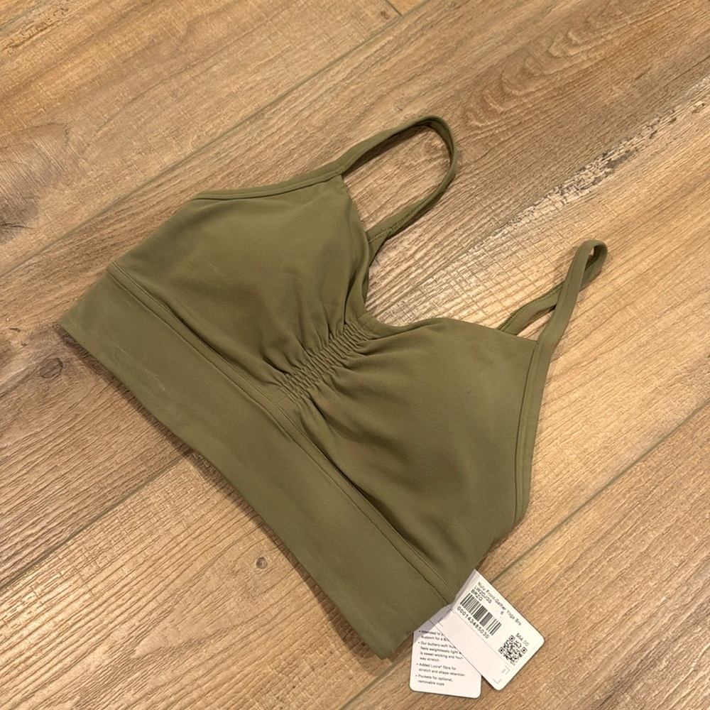 Lululemon nulu front gather yoga bra